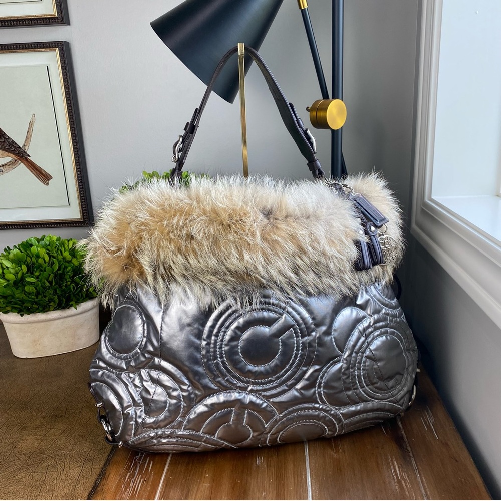 Coach XL Hampton Ski Coyote Fur Quilted Hobo Bag - Picture 14 of 16